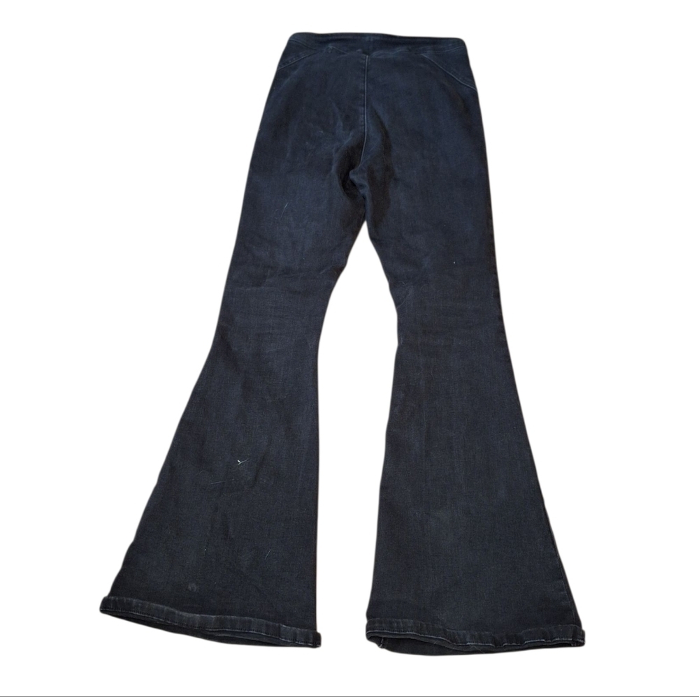 Forever 21 Black Flare Pull On Stretchy Jeans Ladies Medium HIppie Boho